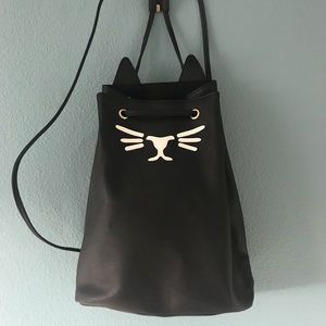 Kitten Swag! Cute cat purse.